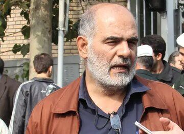 ادعای الله‌کرم درباره اقدام آمریکا در روزهای تشییع رهبر شهید/ آیت الله سید مجتبی خامنه‌ای به موضوع ورود کردند و در نهایت تنگه هرمز بسته شد