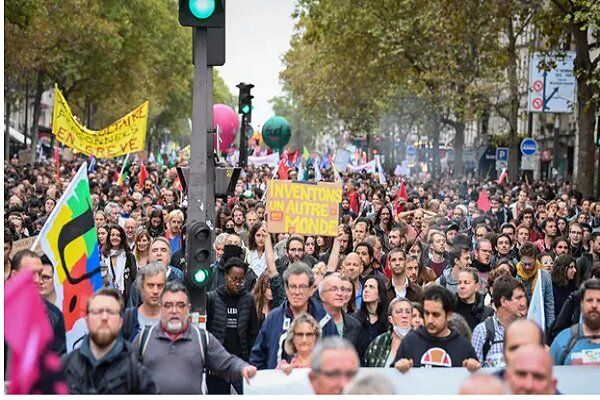 اعتراضات گسترده مردم فرانسه در پایتخت این کشور
