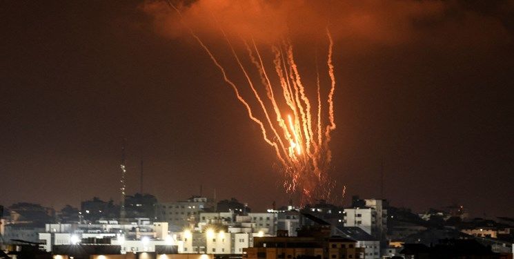 شلیک راکت‌های مقاومت به سوی شهرک‌های اطراف غزه