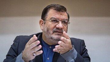 روح الامینی: برخی نمایندگان می خواهند مجلس باز شود، چون دلشان برای تریبون و حاشیه‌سازی تنگ شده بود/ شلیک‌ها باید متوجه ترامپ و نتانیاهو باشد نه داخل کشور/ برخی افراد کاسه داغ‌تر از آش شده‌اند