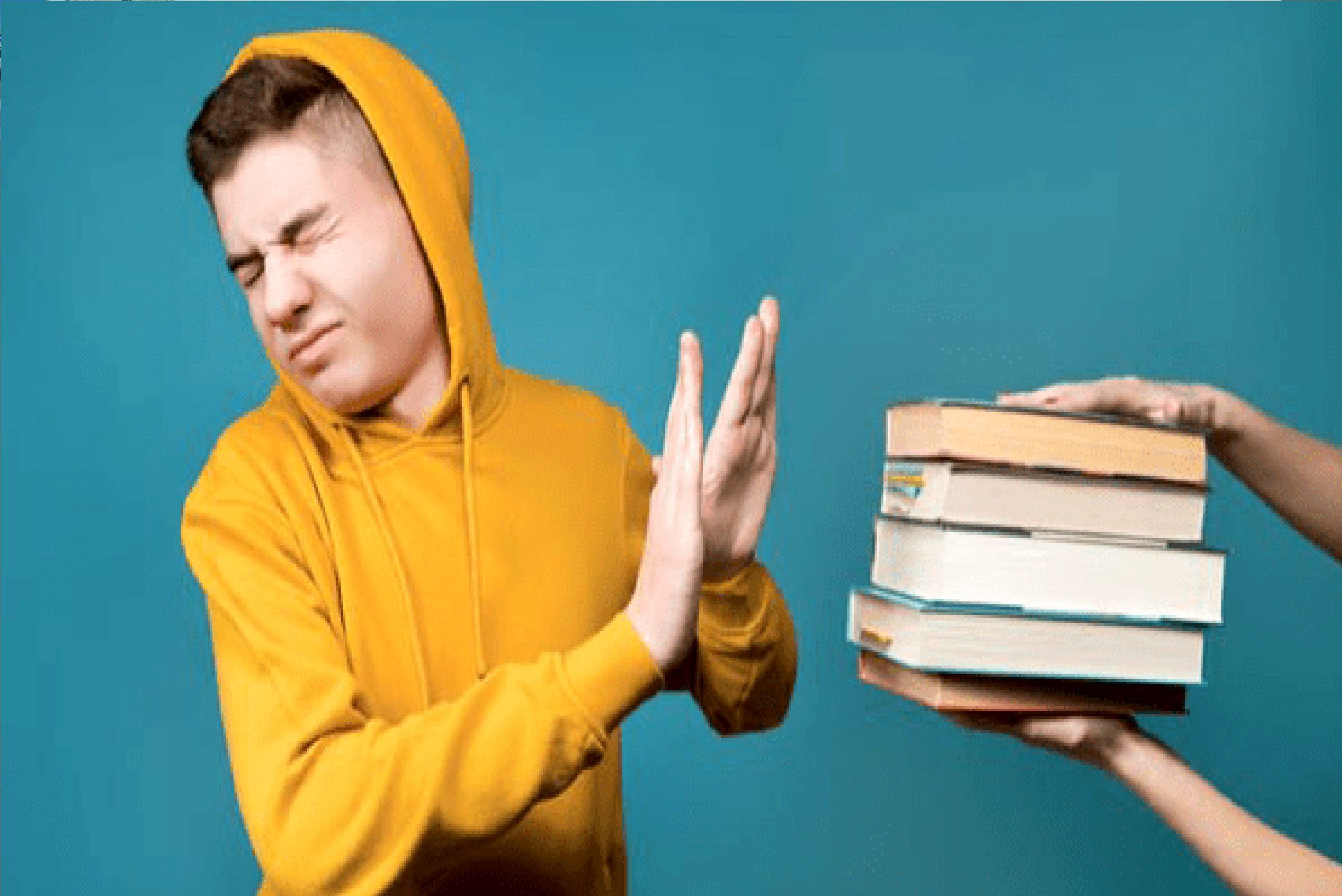 آمار مطالعه غیردرسی در ایران از ۶۳ به ۳۳ درصد رسید! 