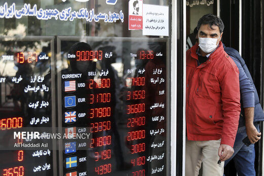 پیش بینی قیمت دلار پس از توافق برجام از سوی عضو اتاق ایران و چین