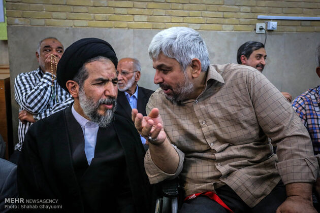 تصاویر مراسم ختم همسر آیت الله علم الهدی