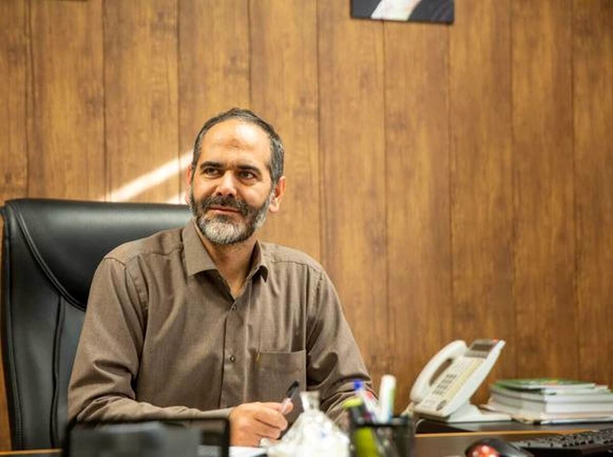 نماینده مجلس: دولت باید متناسب با شرایط جنگی اقدام می کرد / نظارت‌های ما برای سنگ اندازی نیست / اگر مدیری ناتوان است باید اصلاح شود