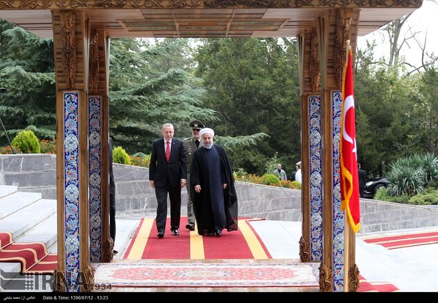 استقبال رسمی روحانی از اردوغان