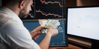معاملات عظیم در بازار سهام و رمز ارز، تنها ۲۰ دقیقه پیش از اعلام بازگشایی تنگه هرمز توسط ترامپ/ غیرعادی است