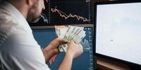 معاملات عظیم در بازار سهام و رمز ارز، تنها ۲۰ دقیقه پیش از اعلام بازگشایی تنگه هرمز توسط ترامپ/ غیرعادی است