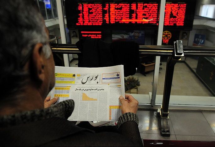 پیش بینی کاهش رفتارهای هیجانی بازار سرمایه