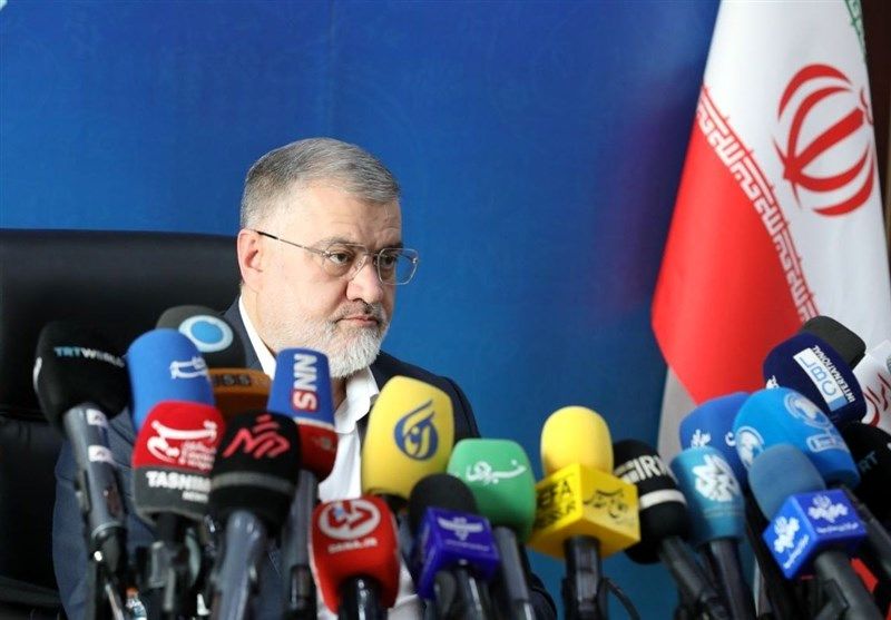 استاندار تهران: شاخص آلودگی هوا بر اساس میانگین بیان می‌شود/ لحظه‌ای اعلام نمی‌شود