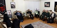 تصاویری دیده نشده از حضور جمعی از فرماندهان نظامی در خانه شهید سردار سلامی