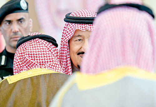 پادشاه عربستان ریاض را ترک کرد 