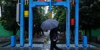 بارش باران در جاده های ۱۶ استان