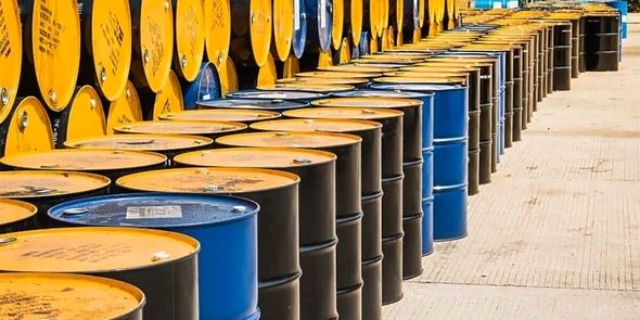 وزیر نفت: ایران بهای نفت خود را به دلیل تحریم آمریکا کاهش نمی‌دهد