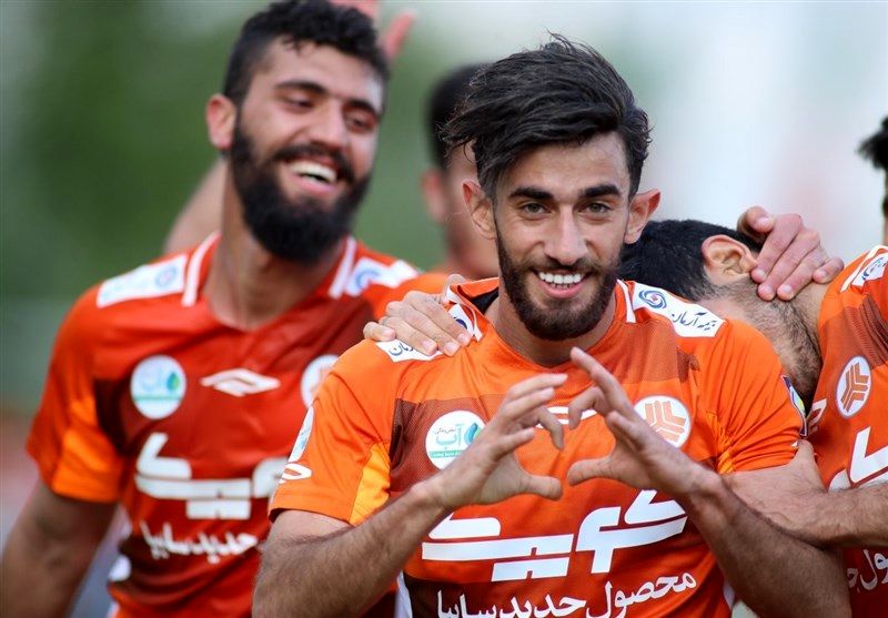 فوتبالیست ایرانی در آستانه حضور در اروپا