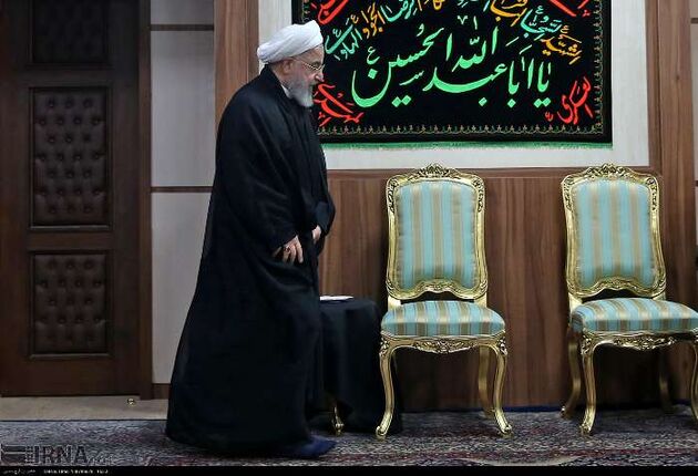 مراسم عزاداری امام حسین با حضور روحانی و وزرا