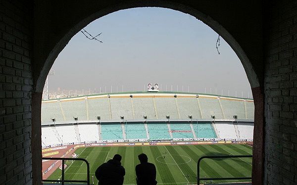 چرا خانواده‌ها نتوانستند بازی ایران - مراکش را در ورزشگاه آزادی ببینند؟