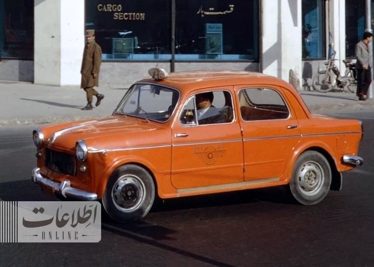 عکسی کمیاب از تاکسی‌های تهران؛  ۷۰ سال قبل