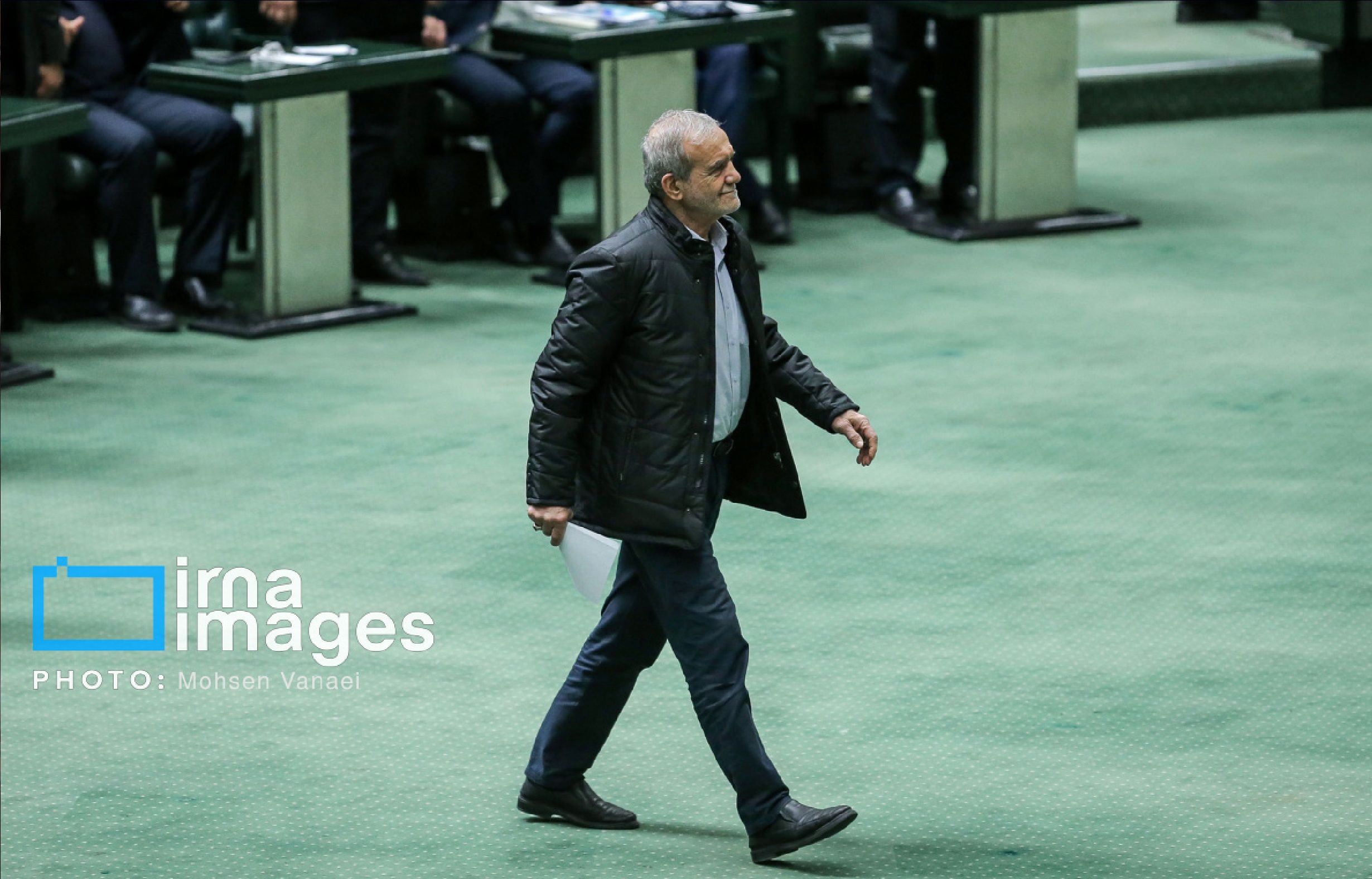 پزشکیان و عارف به مجلس می‌روند + جزئیات