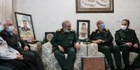 تصاویری از دیدار جانشین فرمانده کل سپاه با خانواده شهدای شهرری
