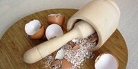 خواص شگفت انگیر پوست تخم مرغ برای مو و دندان