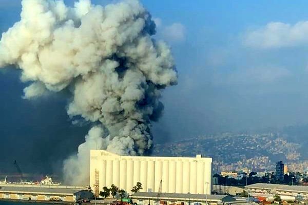 انفجار بزرگ و مرگبار لبنان /انفجار 50 تن مواد منفجره /تل‌آویو: کار ما نیست /خط و نشان نخست وزیر برای عاملان انفجار +فیلم