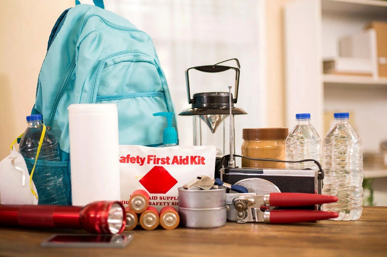 در «کوله شرایط بحران» چه چیزهایی بگذاریم؟/ راهنمای ساده برای بستن «کیف نجات»