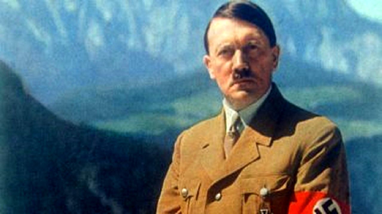 ظهور چهره هیتلر در یک حادثه آتش سوزی! + عکس

