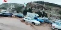 لحظه نجات مادر و فرزند از سیلاب دروازه قرآن