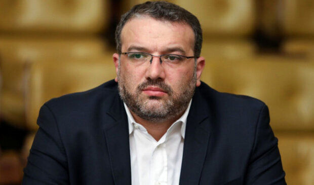 فرید موسوی: آقای پزشکیان را در شرایطی نمی‌بینم که بخواهند رأساً دستور رفع فیلترینگ بدهند/ ابزار مخالفان رفع فیلترینگ، امنیتی جلوه دادن موضوع است