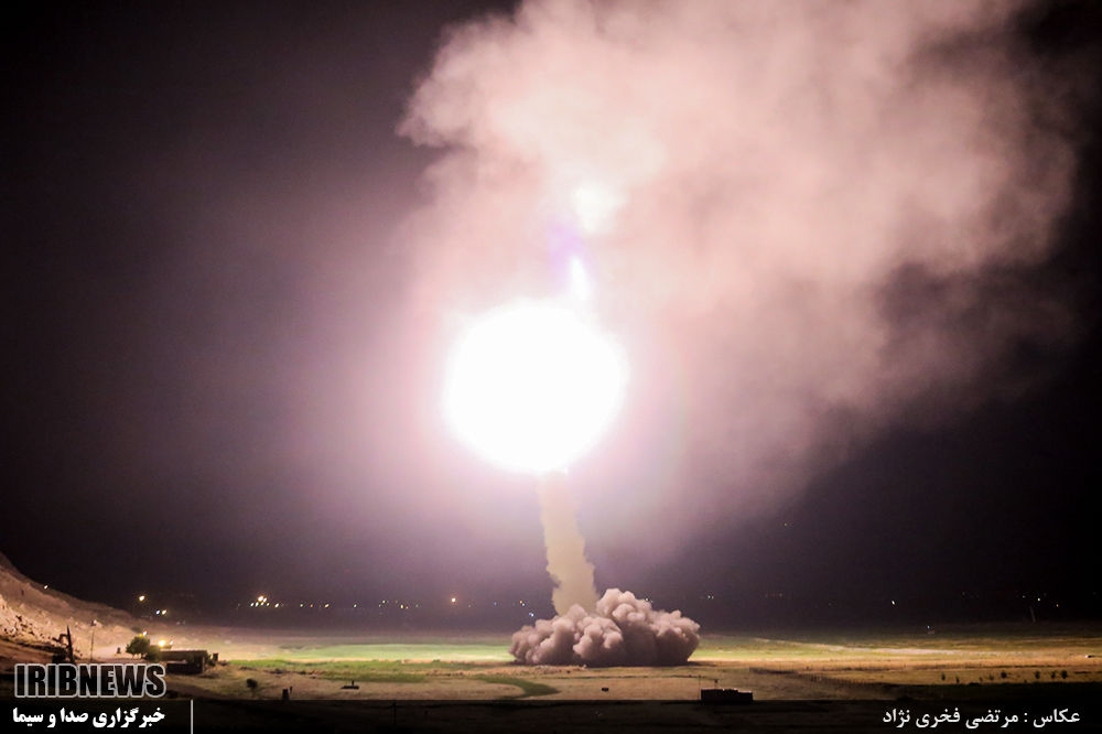 تصاویر شلیک موشک های سپاه پاسداران به دیرالزور سوریه