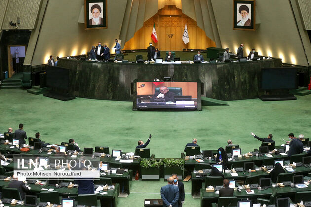 تصاویر جلسه کرونایی مجلس