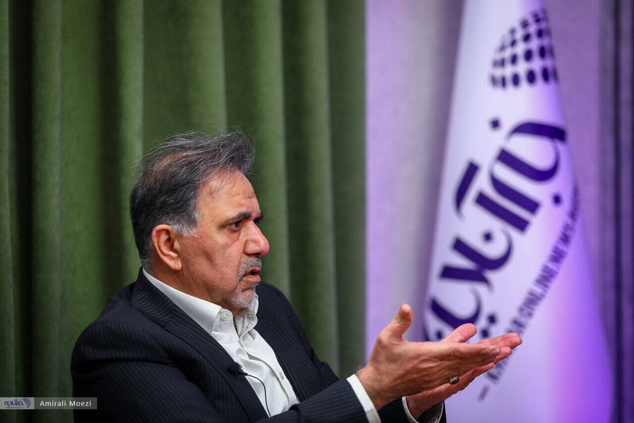 عباس آخوندی: مسئله بنیادین ایران، نداشتن شهروند آگاه و کنشگر است/ حاکمیت به‌تنهایی نمی‌تواند توسعه را محقق کند/ کنشگر را می‌شود تربیت کرد؟