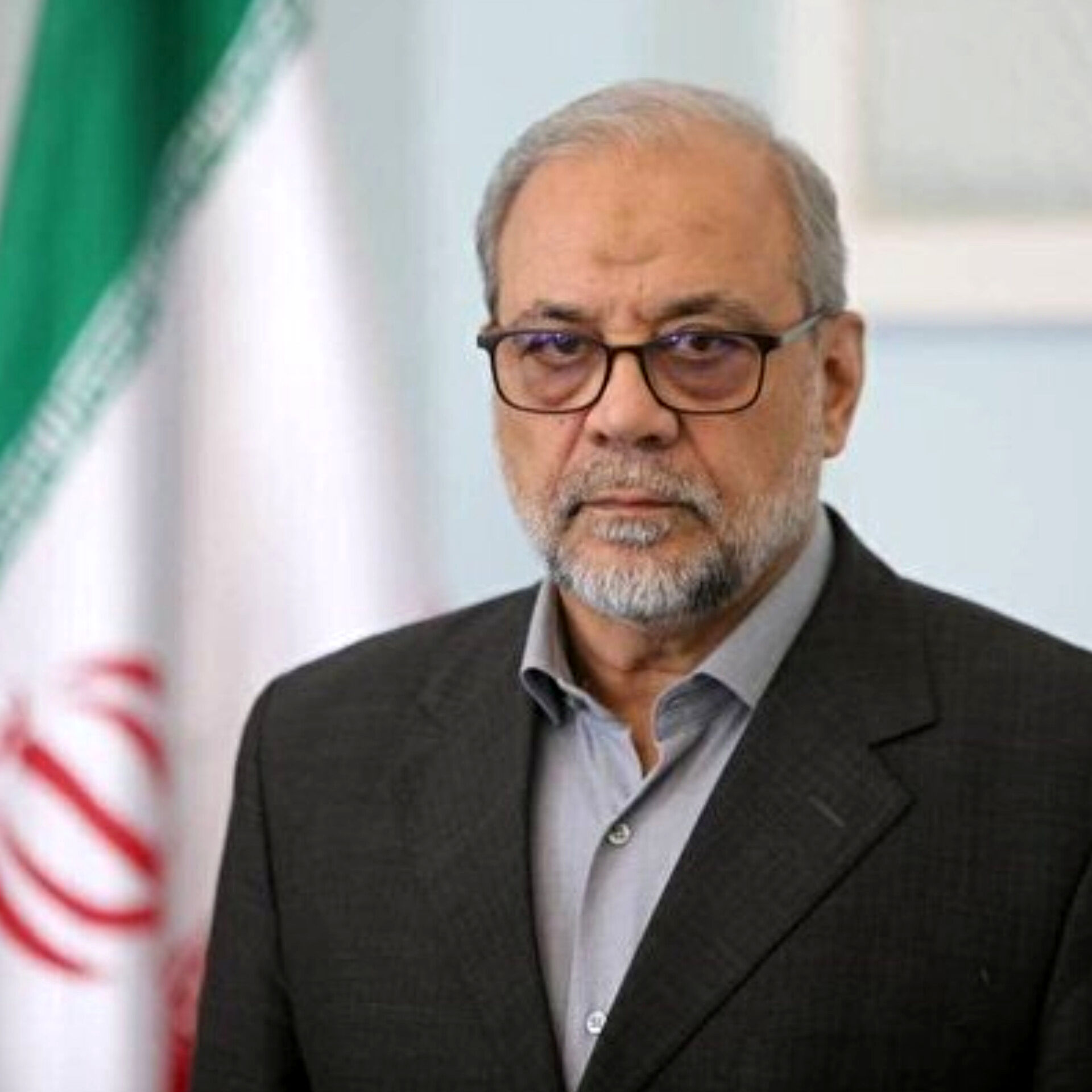 روزنامه سازندگی: پزشکیان استعفای ذوالقدر را نپذیرفت / سرداری با سابقه طولانی در سپاه و قوه قضائیه چگونه به دبیری شعام رسید؟