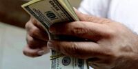 2 درخواست دولت از مجلس/ چه زمانی توزیع دلار 4200 تومانی متوقف میشود