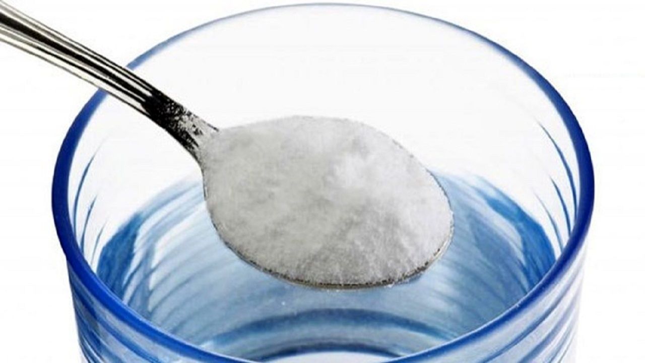 فواید  شگفت انگیز آب نمک برای سلامت پوست

