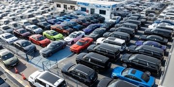 پیش بینی سرنوشت قیمت خودرو در دو سناریوی تداوم جنگ یا توقف درگیری نظامی |  کاهش قدرت خرید مردم تقاضا در بازار را کاهشی می‌کند 