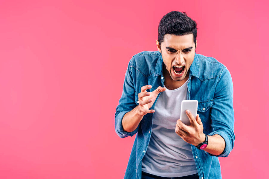 کمبود این ۳ ویتامین شما را بی‌حوصله و عصبانی می‌کند