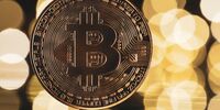 تقاضا از عرضه بیت‌کوین جلو زد/ قیمت بیت‌کوین تا ۱۴۰ هزار دلار بالا می‌رود؟