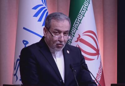 عراقچی: همه کشورها مشتاق هستند بدانند ایران چطور توانست از جنگ پیروز بیرون بیاید/ پس از ناکامی آمریکا،به ایران با چشم دیگری می‌نگرند+ فیلم