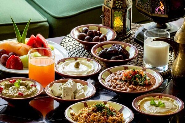 خوردن این غذاها در ماه رمضان لازم است؛ با این روش تشنه نشوید

