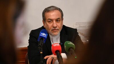 عراقچی در مراسم تشییع پیکر شهدای حملات اسرائیل + فیلم