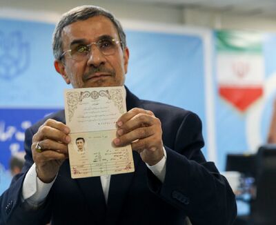 حضور محمود احمدی نژاد در بازار تهران+عکس