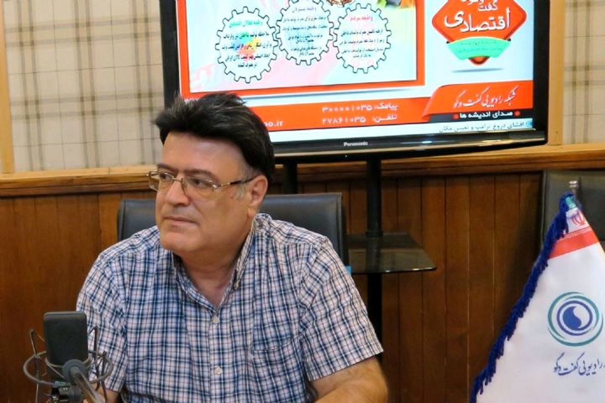 دولتیها حتی با دلار ۶۰ هزار تومانی هم احساس بحران نمیکنند/ اولویتی مهمتر از سفره مردم دارند