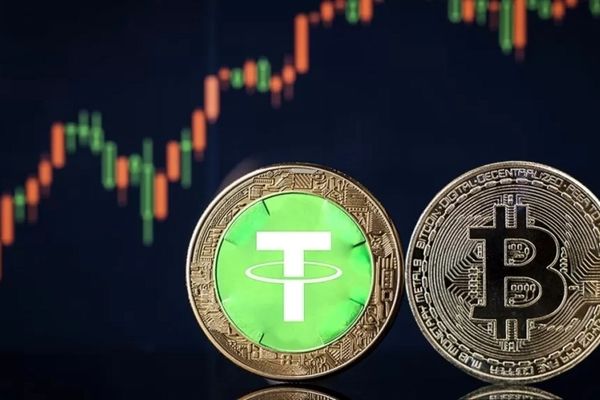 قیمت تتر رکورد جدید زد؛ 134 هزار و 500 تومان | بیت‌کوین تا مرز 87 هزار دلار پایین آمد و برگشت