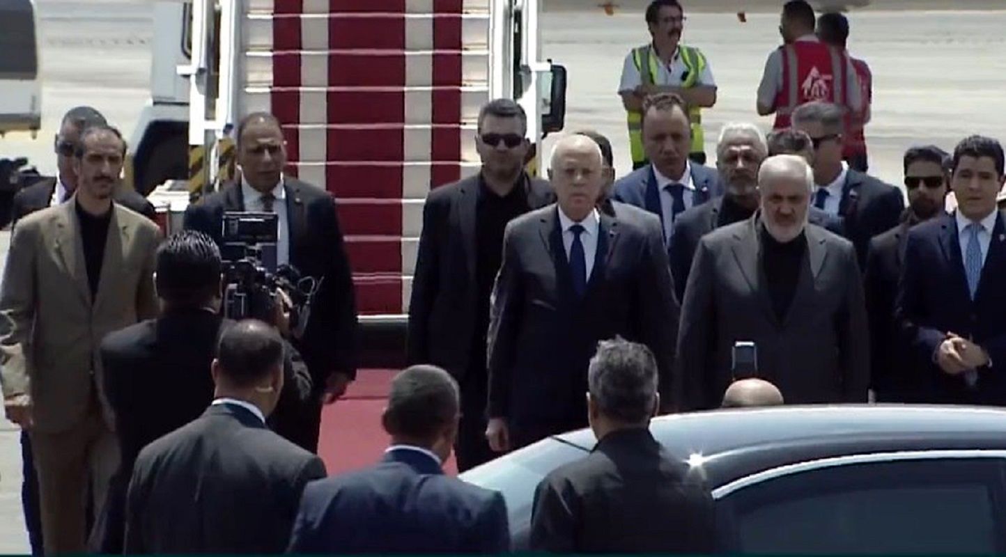 رئیس جمهور تونس به تهران رسید + عکس