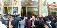 افزایش تقاضا برای خرید دلار در تهران 