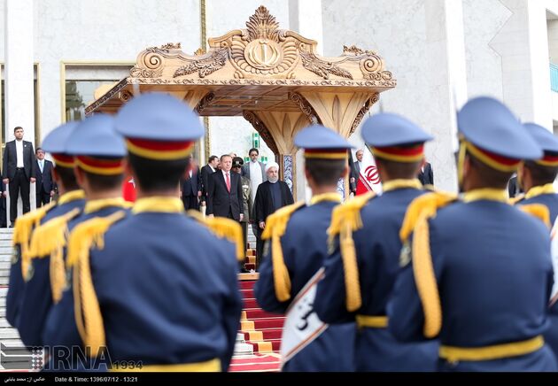 استقبال رسمی روحانی از اردوغان