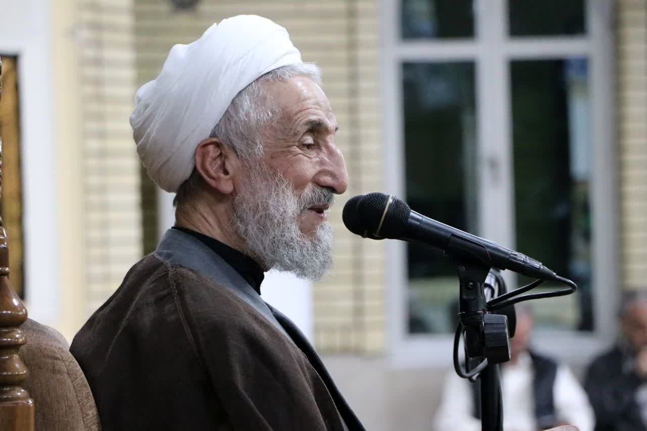 کاظم صدیقی آفتابی شد/ تصاویری از روحانی معروف پس از استعفا از امامت نمازجمعه تهران