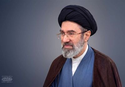 لحظه انتقال رهبر انقلاب به بیمارستان سینا به روایت سخنگوی وزارت بهداشت/ابتدا فکر کردیم رهبر شهید را آورده‌اند/ برخی جراحت‌ها روی سر و صورت بود