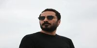  نوید محمدزاده از تئاتر «آرش» اخراج شد